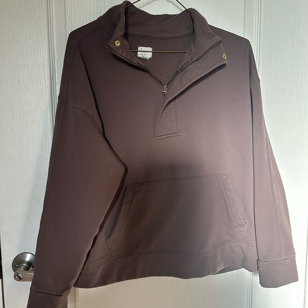 A new day by target cropped sweatshirt large brown